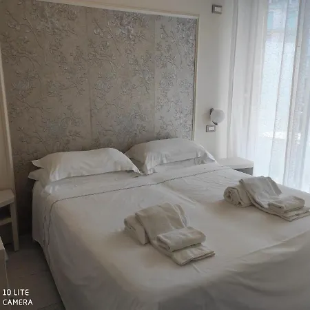 Casa Vacanze Medit Alassio Exterior photo